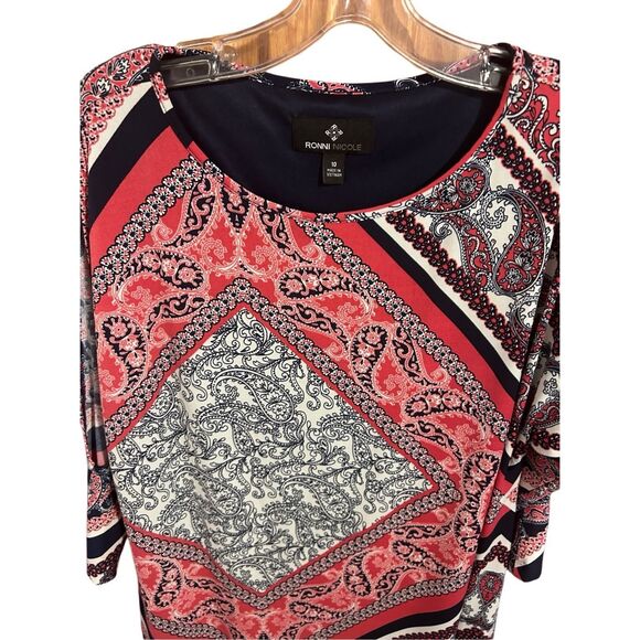 Ronni Nicole Women’s Size 10 Open Shoulder 3/4 Slv Lined Navy Printed Dress - Picture 10 of 16